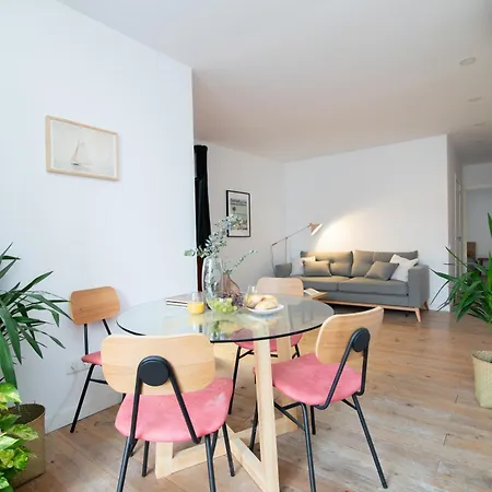 Boutique & Bcn Apartament *