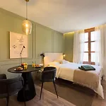 Boutique Design Apartments&studios *