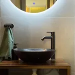Boutique Design Apartments&studios